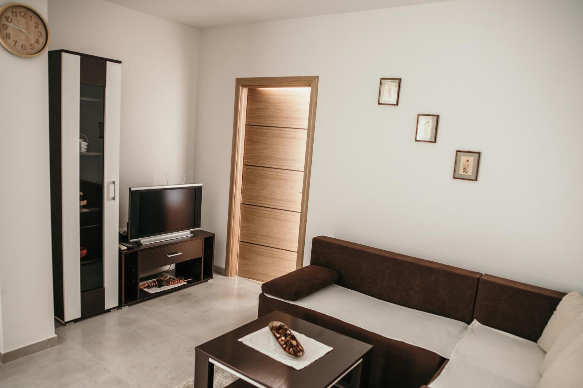 Apartman Krznaric Zupanja Exterior foto
